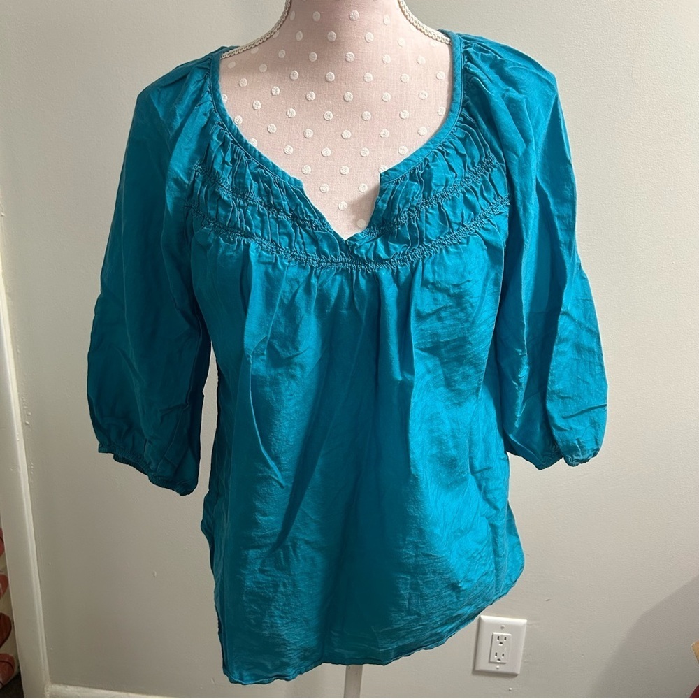 LOFT Blue and Green Puff Sleeve Smocked Blouse A4